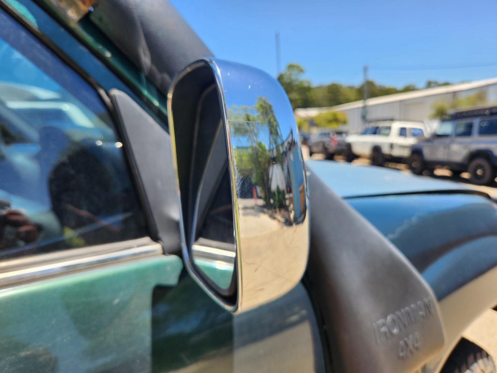 View Toyota Landcruiser 1999 4 Door Station Wagon