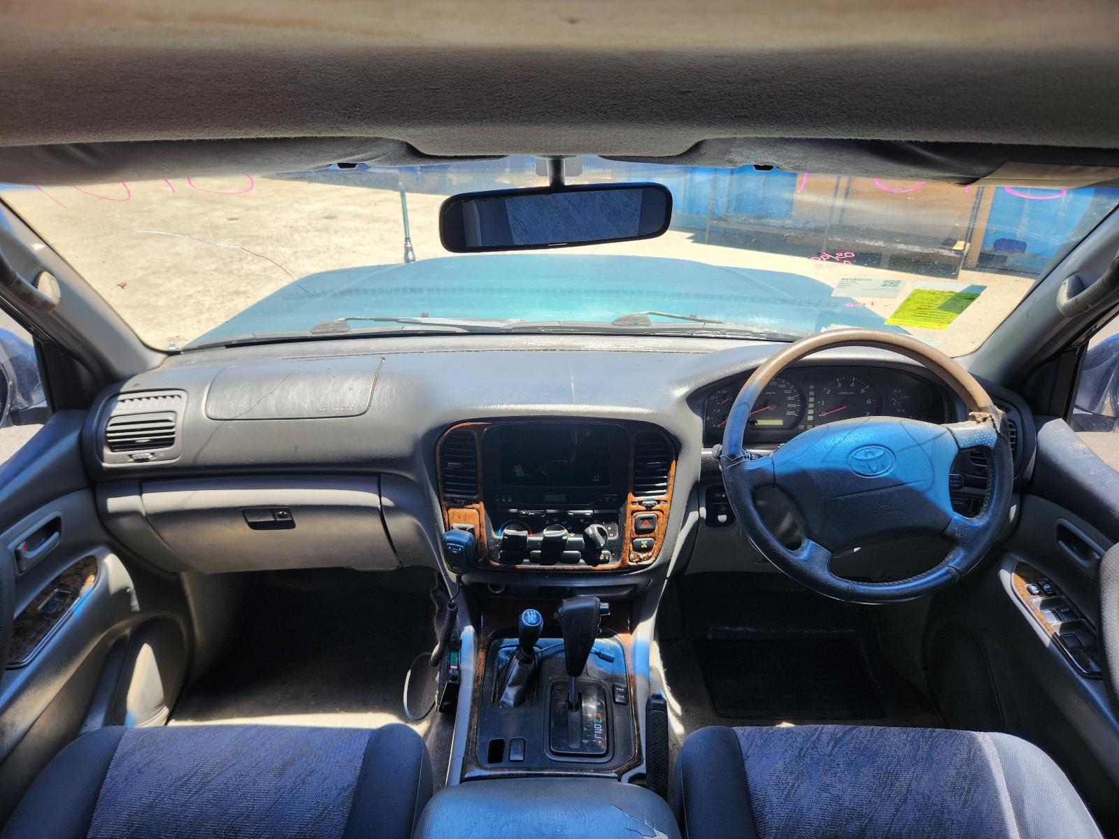 View Toyota Landcruiser 1999 4 Door Station Wagon