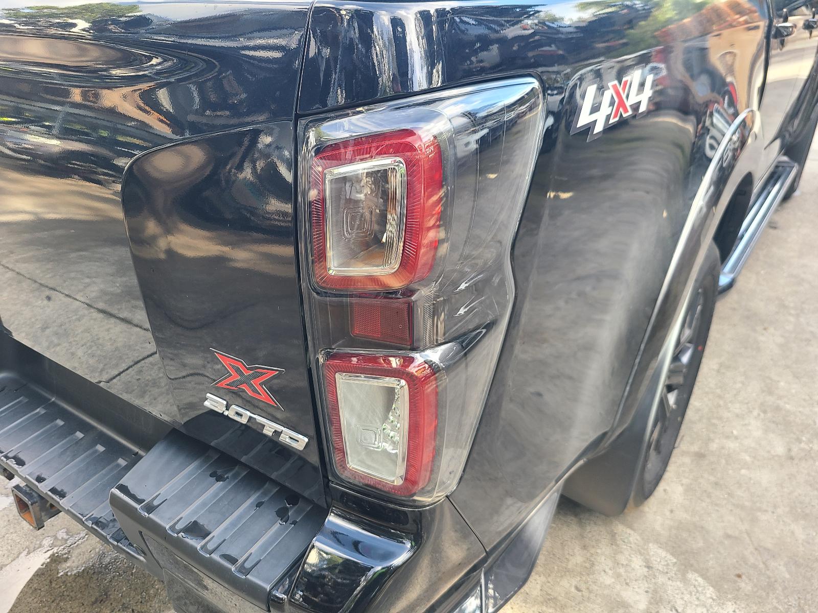 View Auto part Reverse Camera Isuzu Dmax 2023
