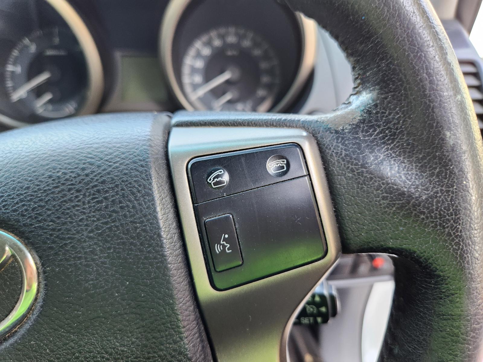 View Toyota Prado 2011 4 Door Station Wagon