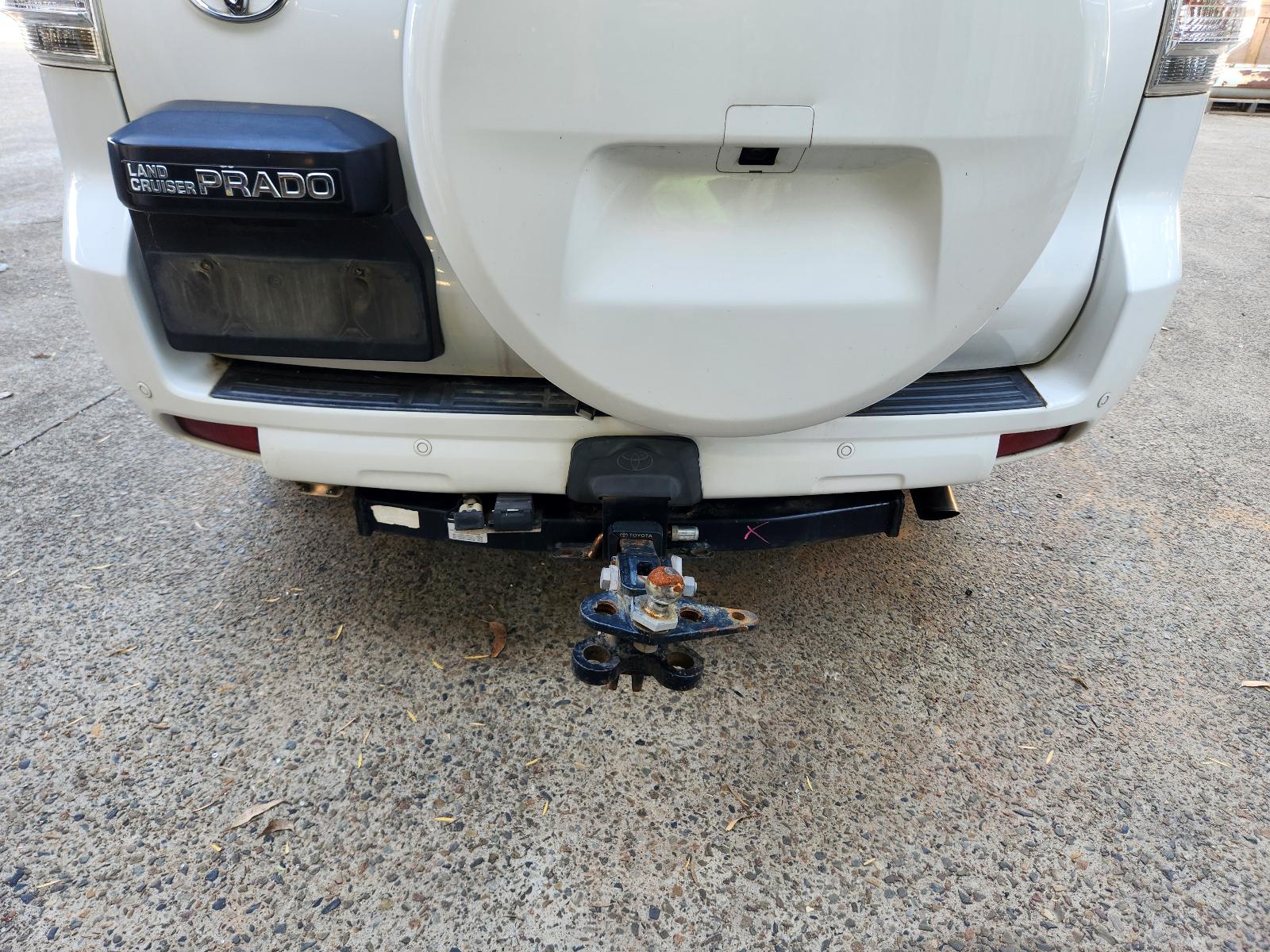 View Toyota Prado 2011 4 Door Station Wagon