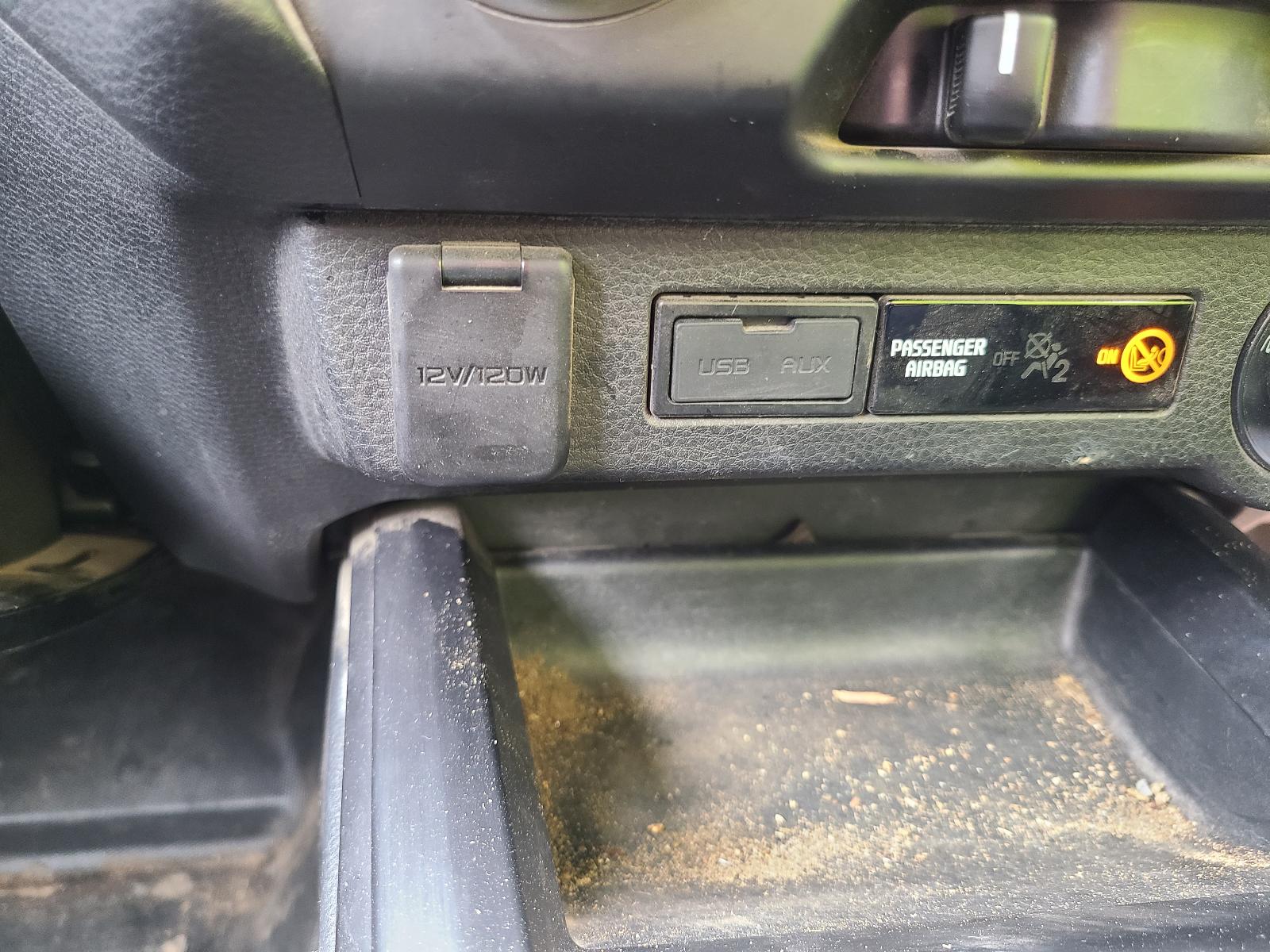 View Auto part Engine Cover Isuzu Dmax 2023