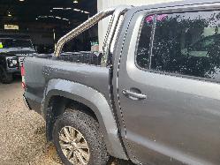 View Volkswagen Amarok 2012  