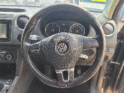 View Volkswagen Amarok 2012  
