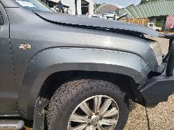 View Volkswagen Amarok 2012  