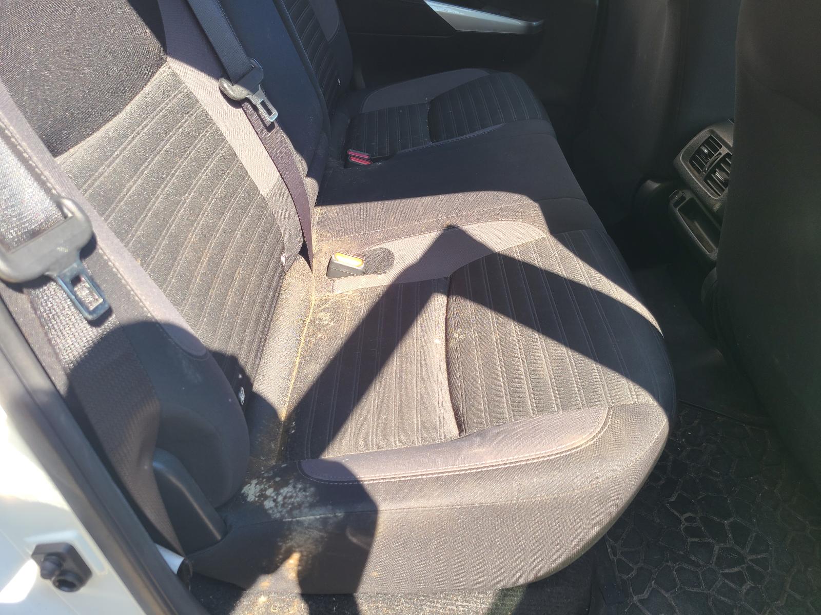 View Nissan Navara 2021 4 Door Utility