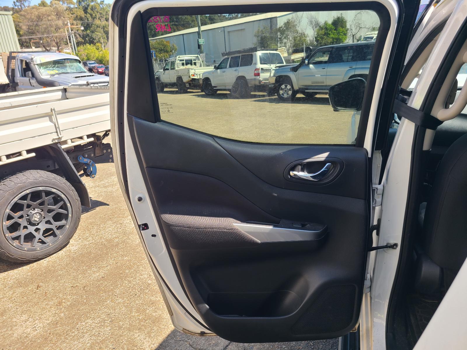 View Nissan Navara 2021 4 Door Utility