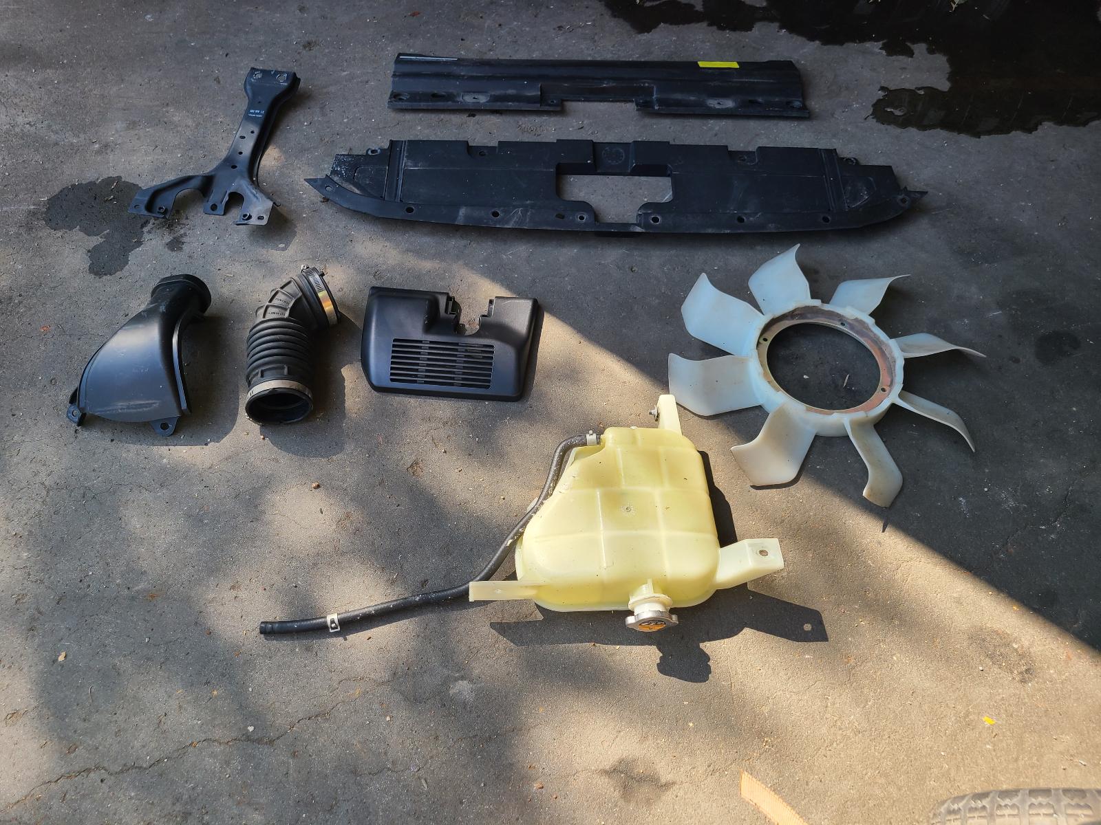 View Nissan Navara 2021 4 Door Utility