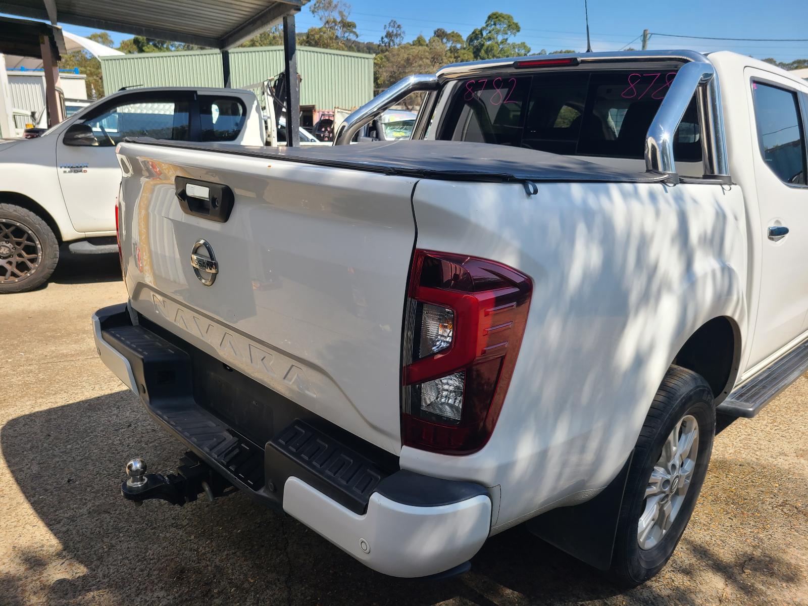 View Nissan Navara 2021 4 Door Utility