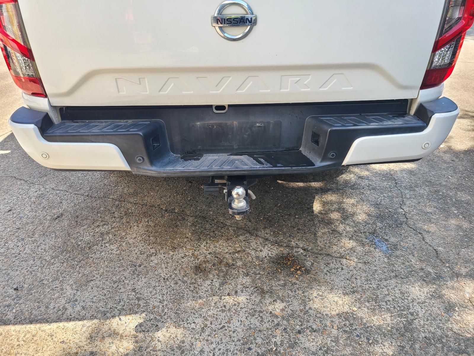 View Nissan Navara 2021 4 Door Utility