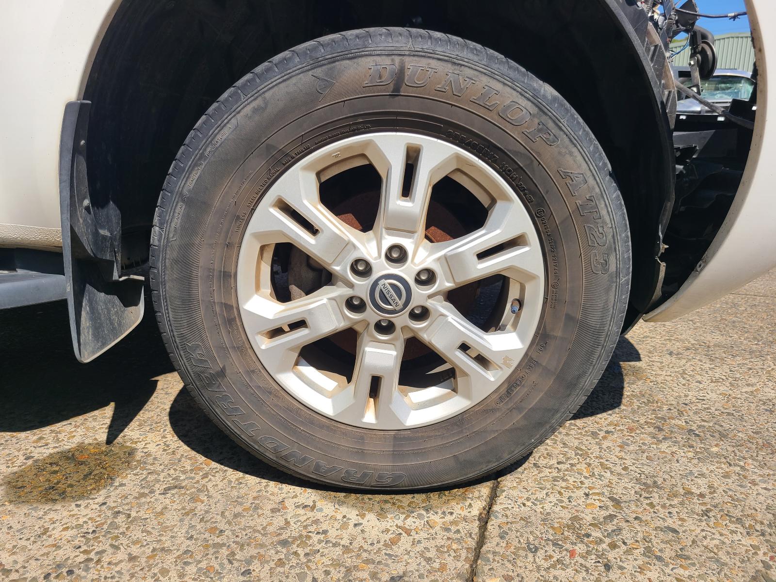 View Nissan Navara 2021 4 Door Utility