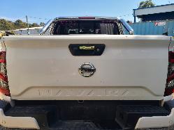 View Nissan Navara 2021 4 Door Utility