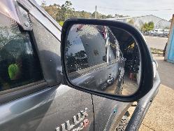 View Toyota Hilux 2013  