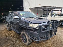 View Toyota Hilux 2013  
