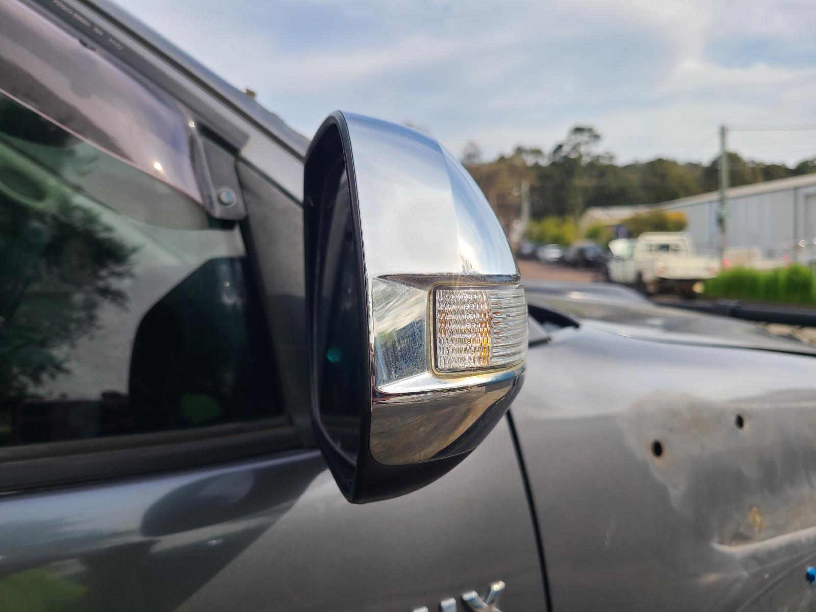 View Toyota Hilux 2013  