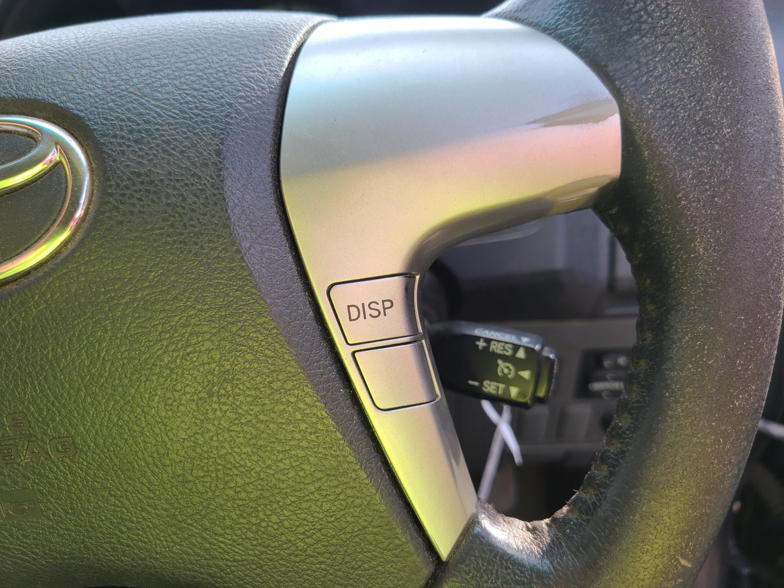 View Toyota Hilux 2013  