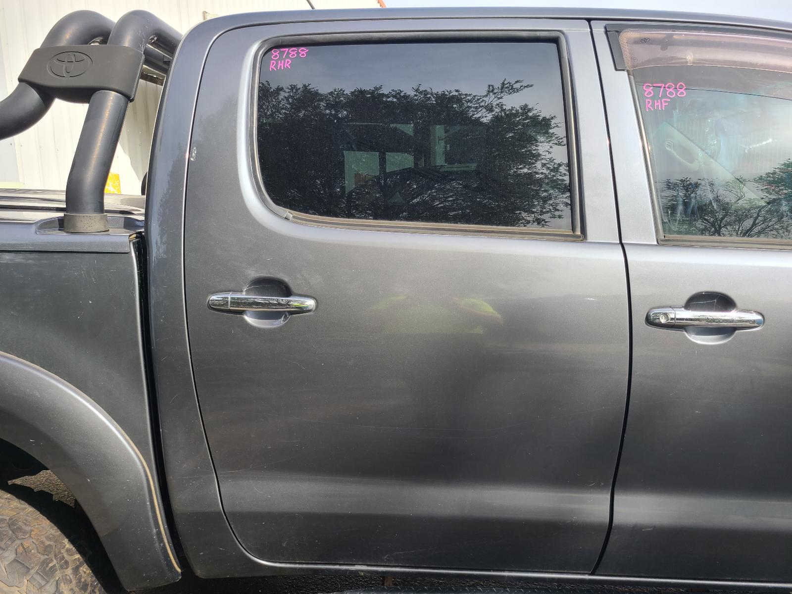 View Toyota Hilux 2013  