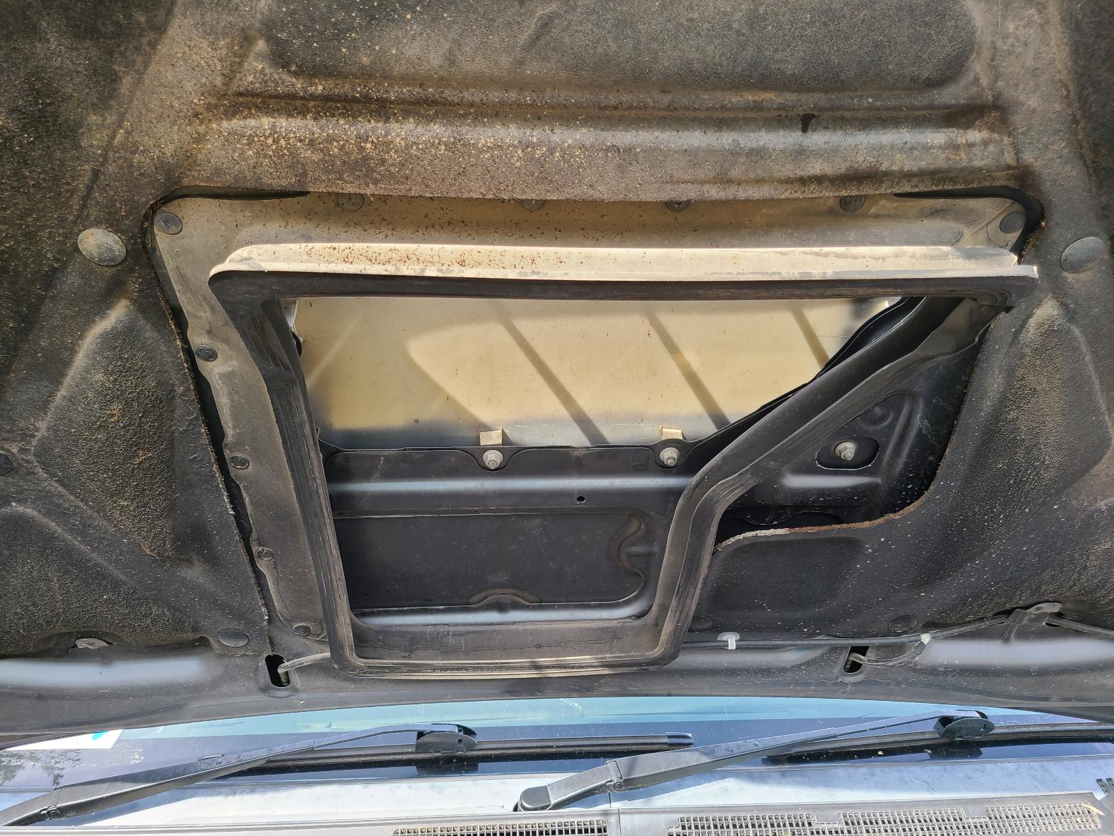View Toyota Hilux 2013  