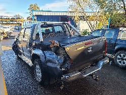 View Toyota Hilux 2006 4 Door Utility
