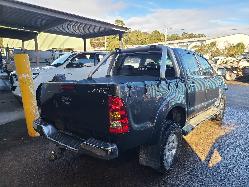 View Toyota Hilux 2006 4 Door Utility