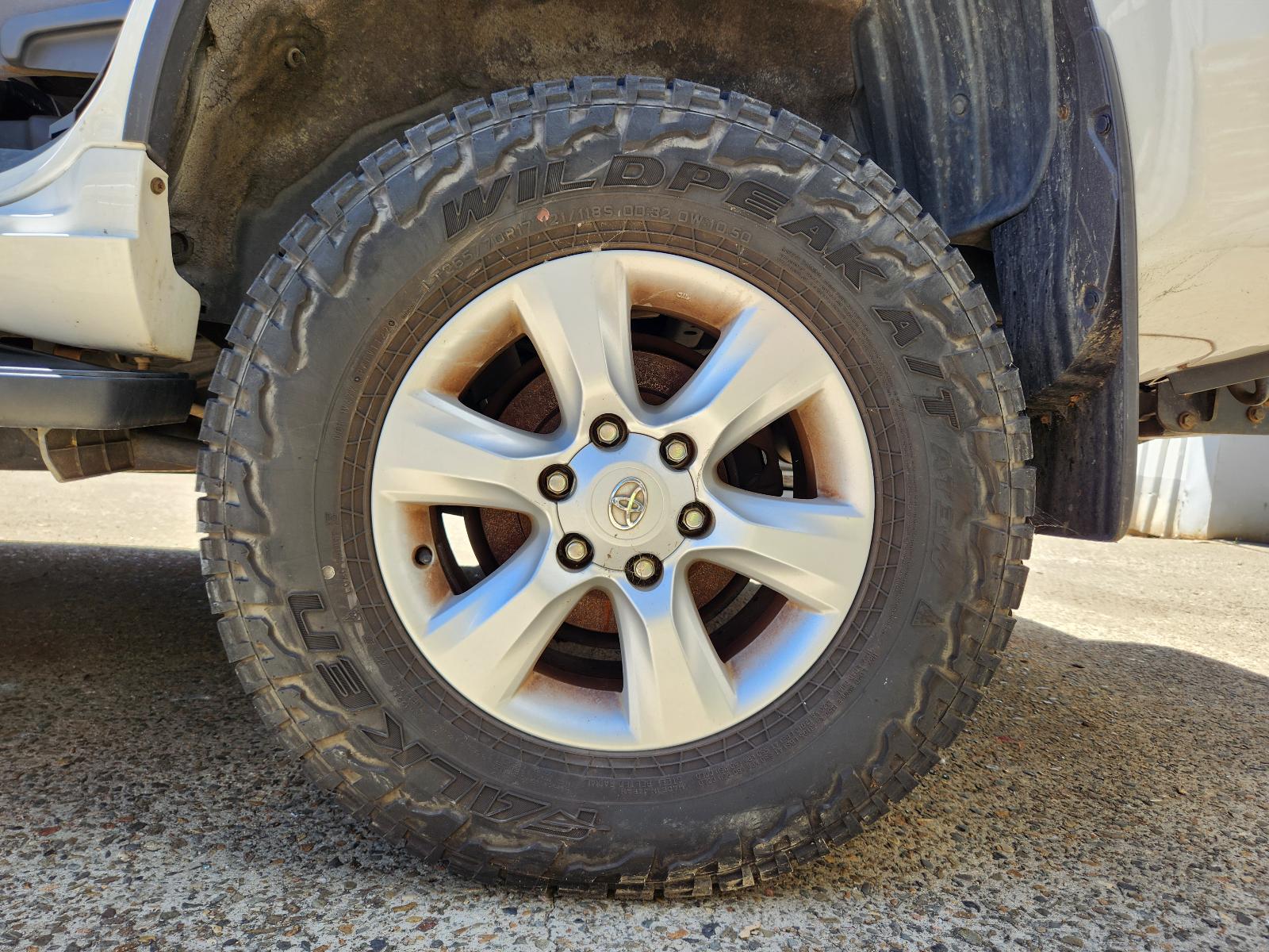 View Toyota Prado 2012 4 Door Station Wagon