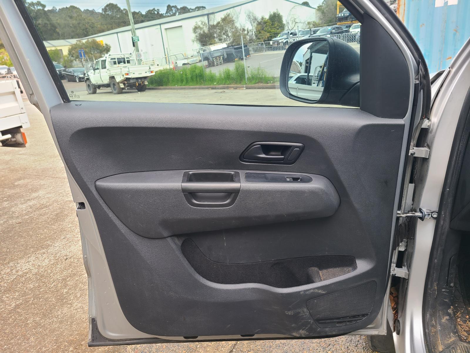 View Volkswagen Amarok 2017 4 Door Utility