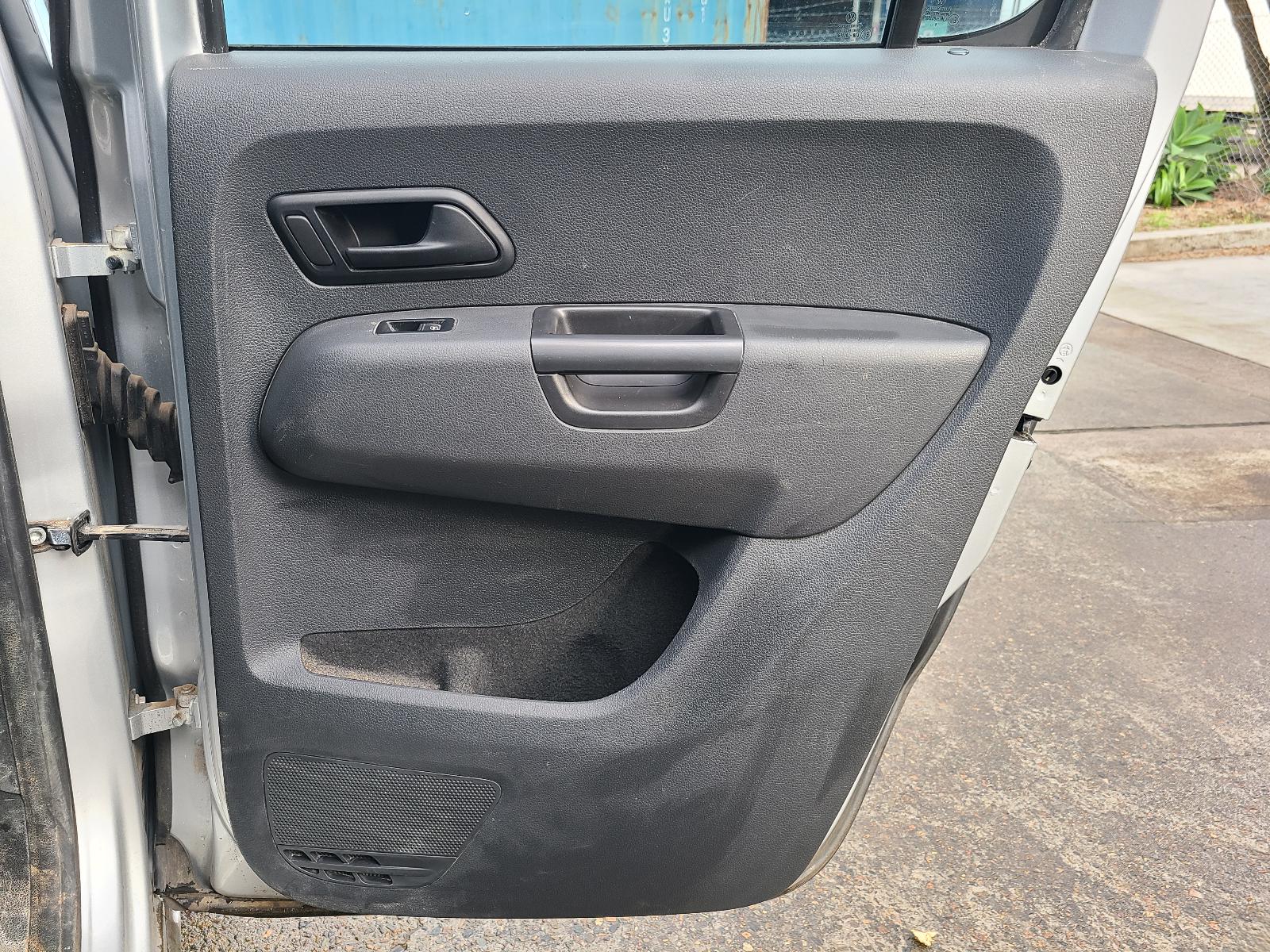 View Volkswagen Amarok 2017 4 Door Utility