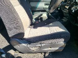 View Nissan Navara 2004 4 Door Utility