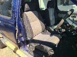 View Nissan Navara 2004 4 Door Utility