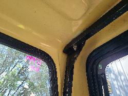 View Nissan Navara 2004 4 Door Utility