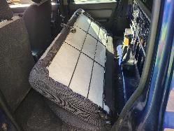 View Nissan Navara 2004 4 Door Utility