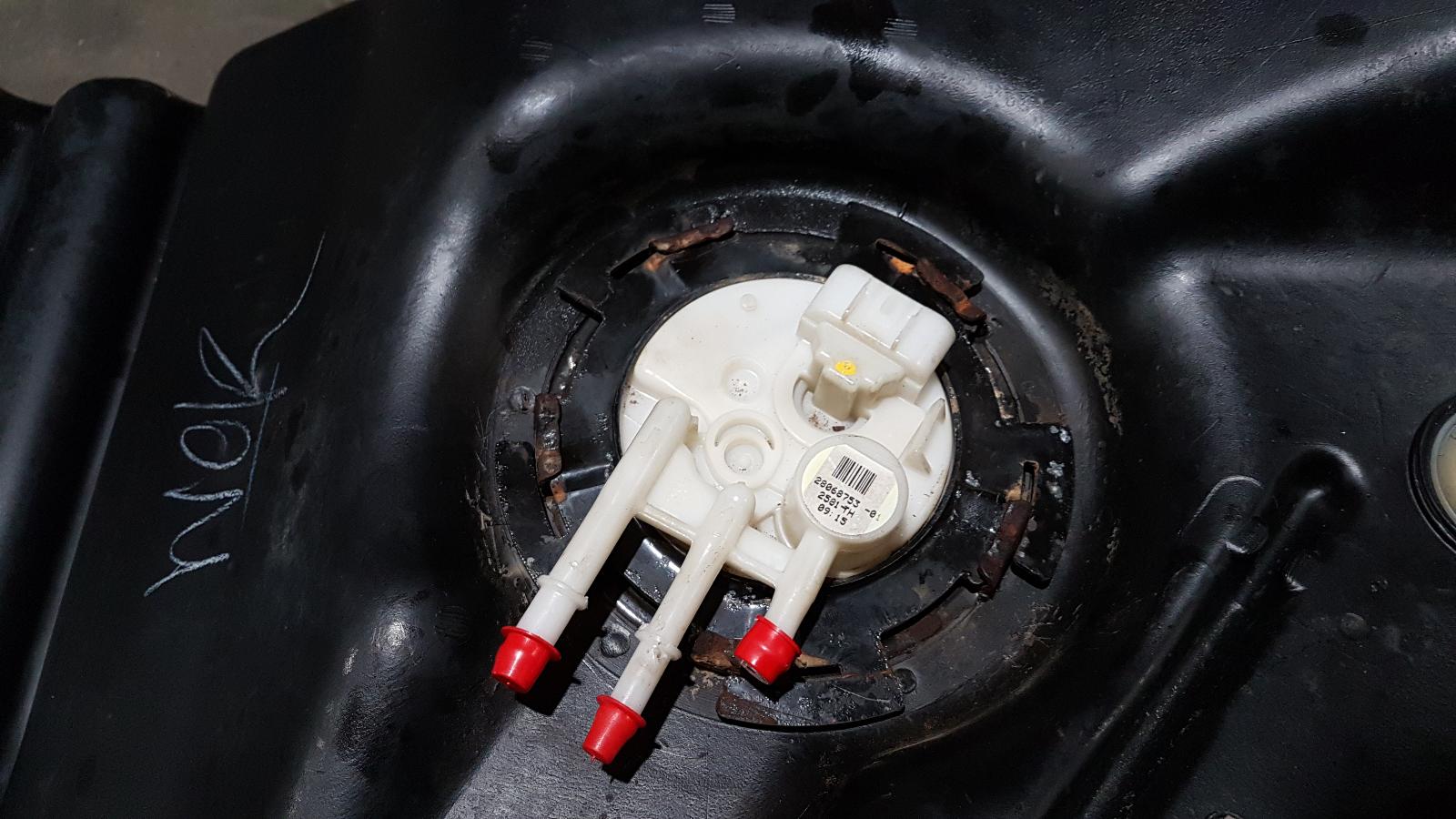 Fuel Tank Dmax Isuzu 2011