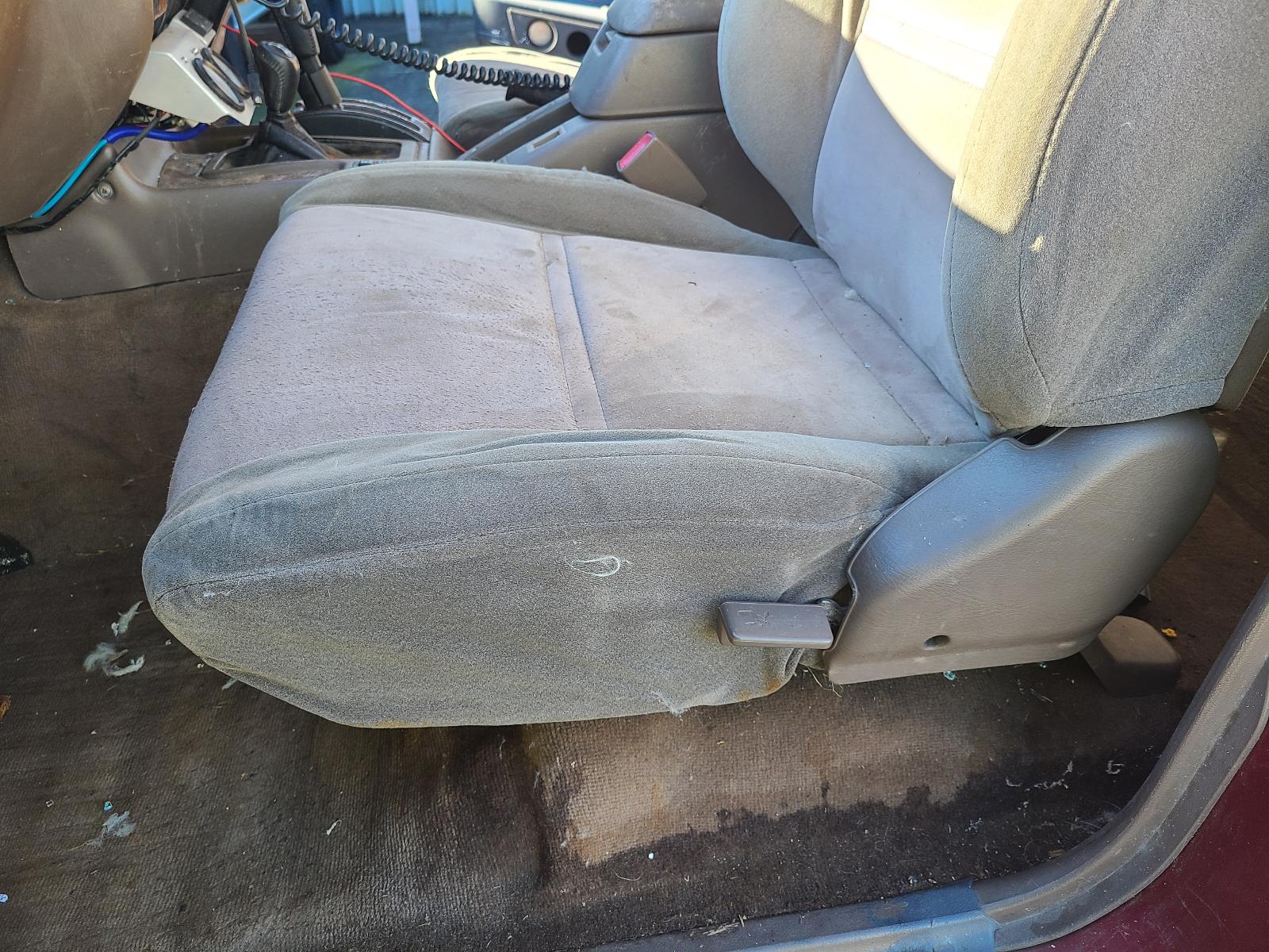 View Toyota Landcruiser 1997 4 Door Station Wagon