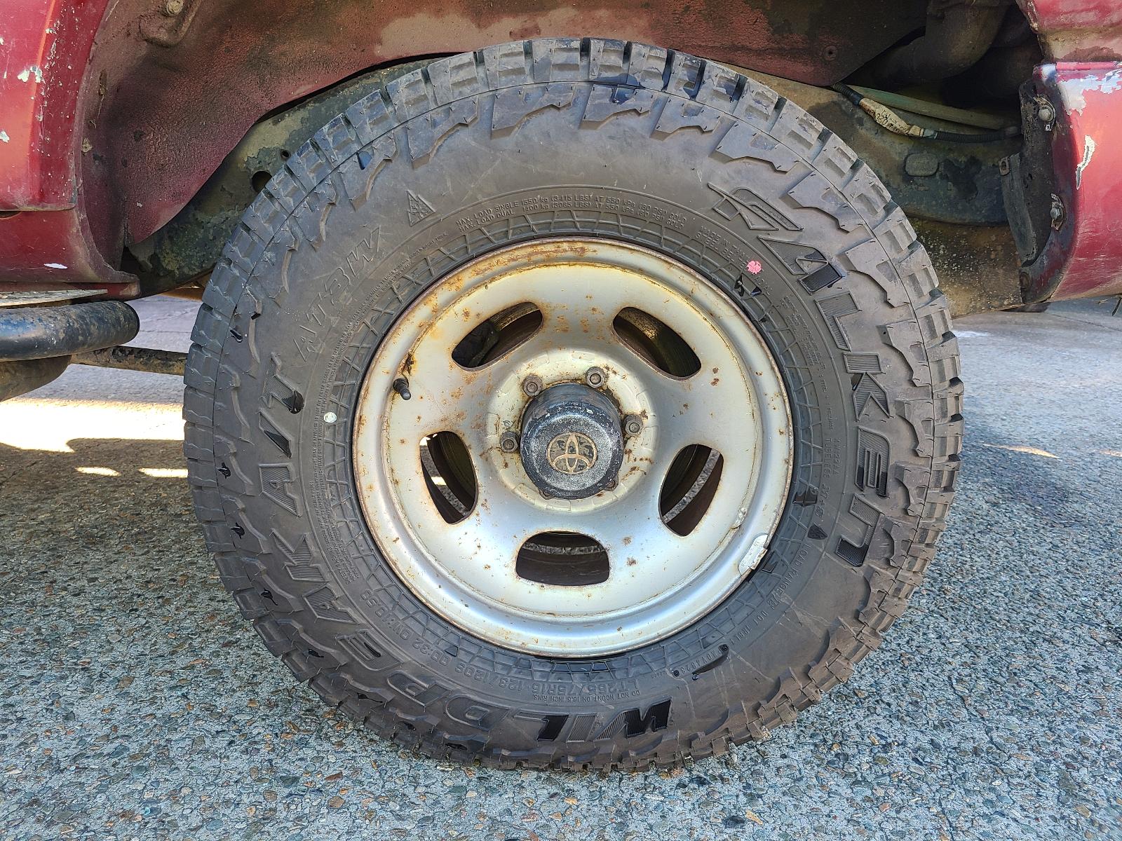 View Toyota Landcruiser 1997 4 Door Station Wagon