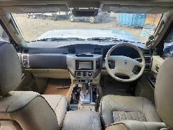 View Nissan Patrol 2005 4 Door Station Wagon