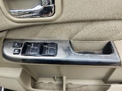 View Nissan Patrol 2005 4 Door Station Wagon