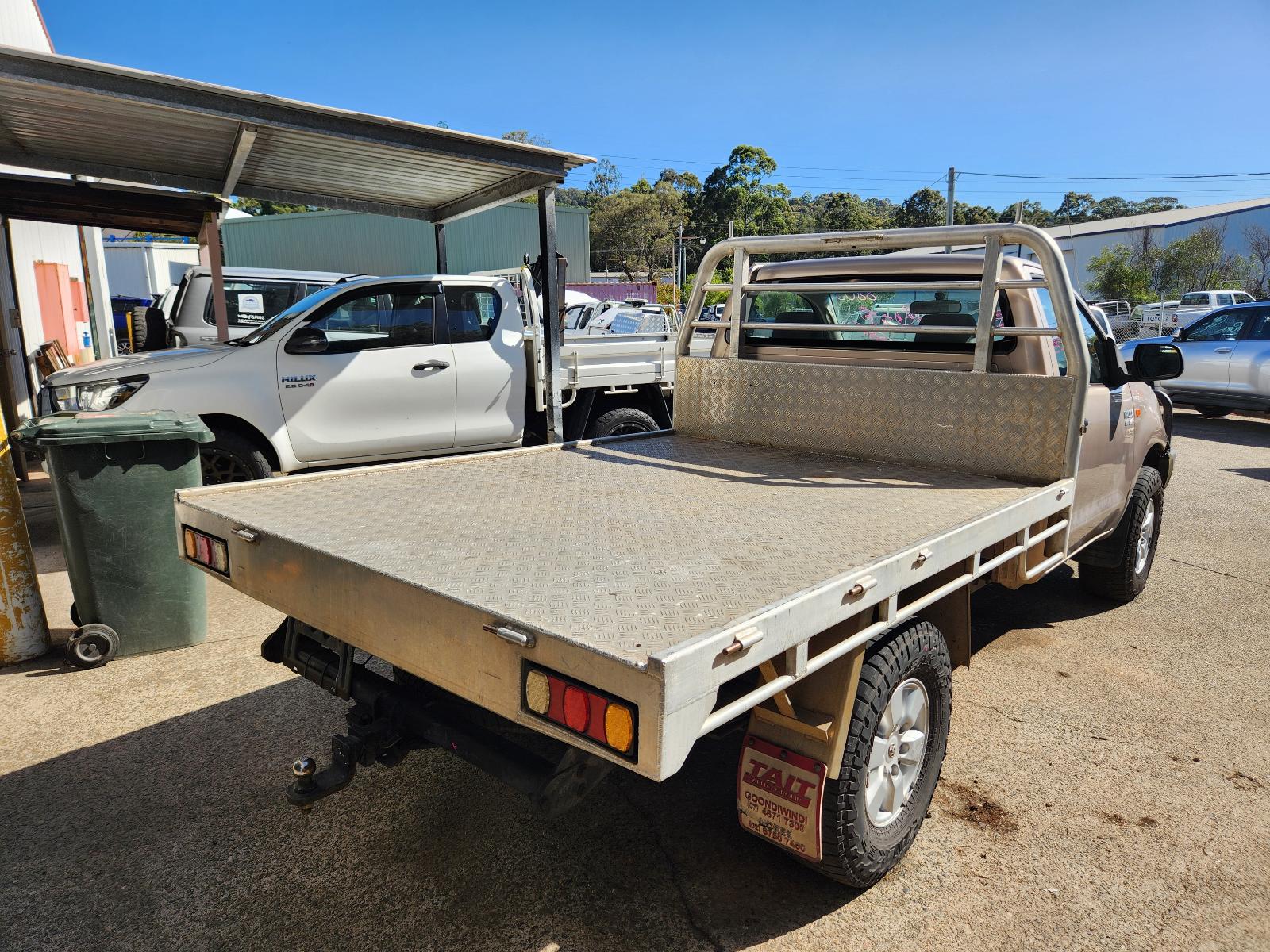 View Toyota Hilux 2007 2 Door Pickup