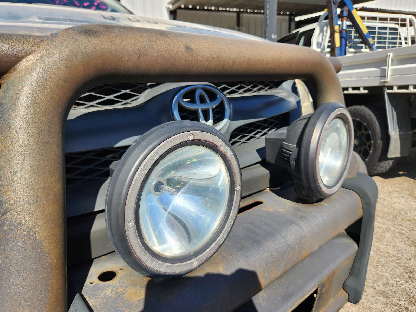 View Toyota Hilux 2007 2 Door Pickup