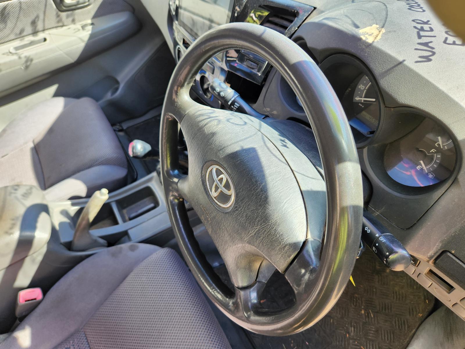 View Toyota Hilux 2007 2 Door Pickup