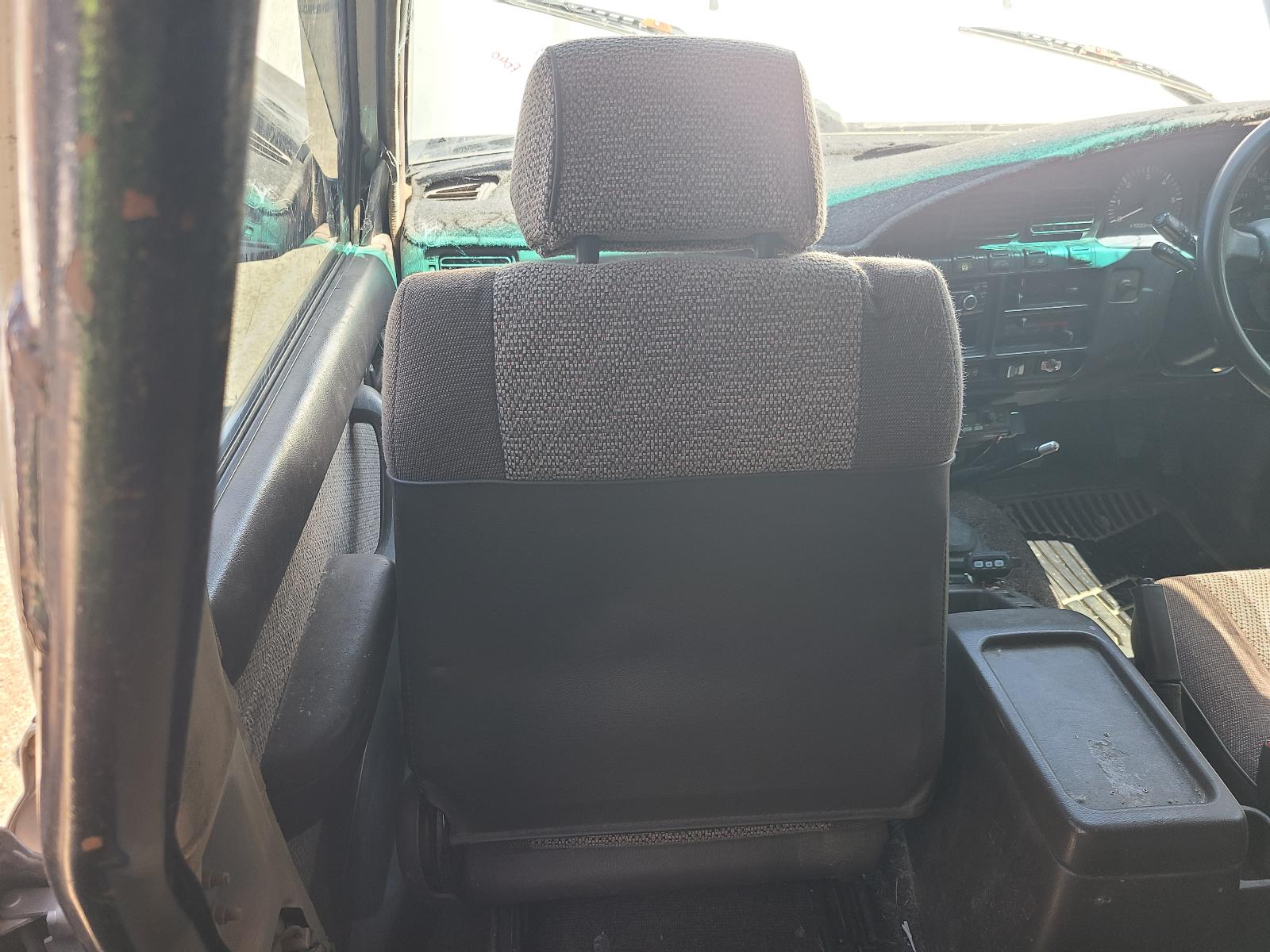View Toyota Landcruiser 1993 4 Door Station Wagon