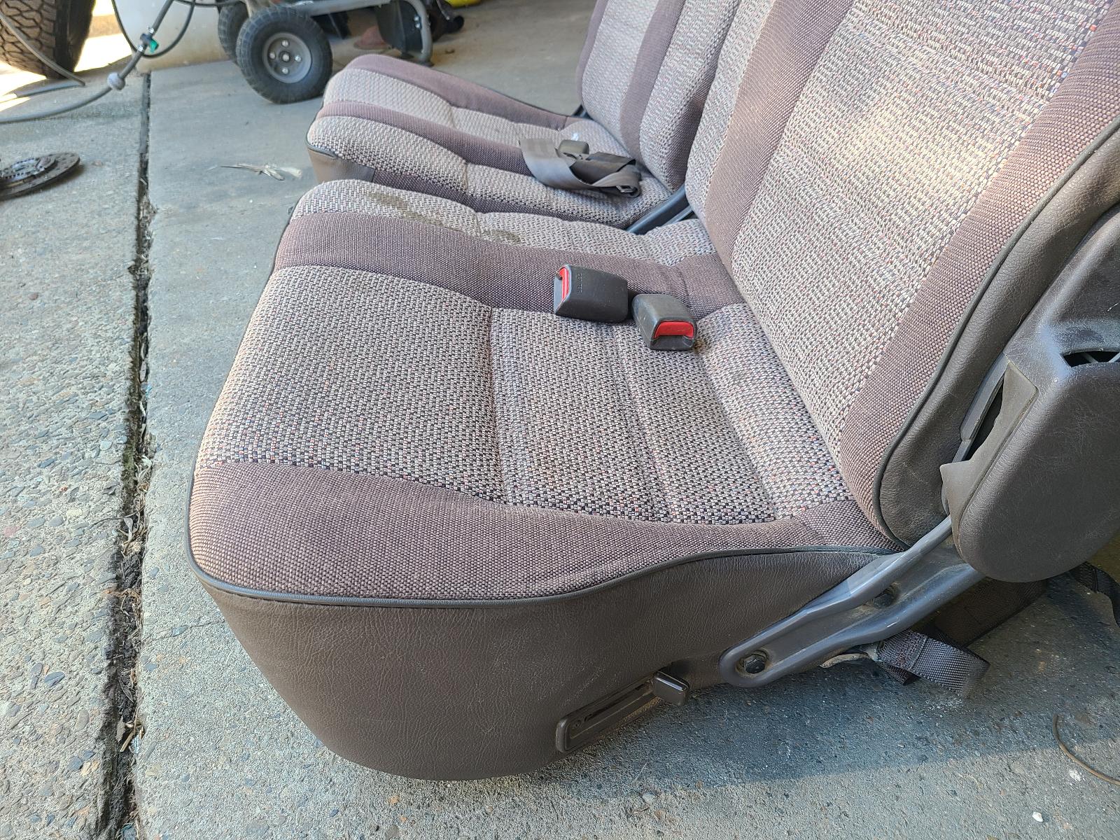View Toyota Landcruiser 1993 4 Door Station Wagon