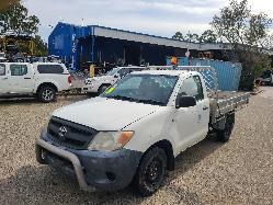 View Auto part Fuse Box Toyota Hilux 2006