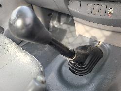View Toyota Hilux 2006 2 Door Pickup