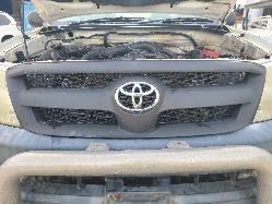View Toyota Hilux 2006 2 Door Pickup