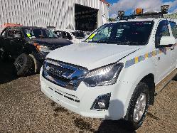 View Auto part Caliper Isuzu Dmax 2017