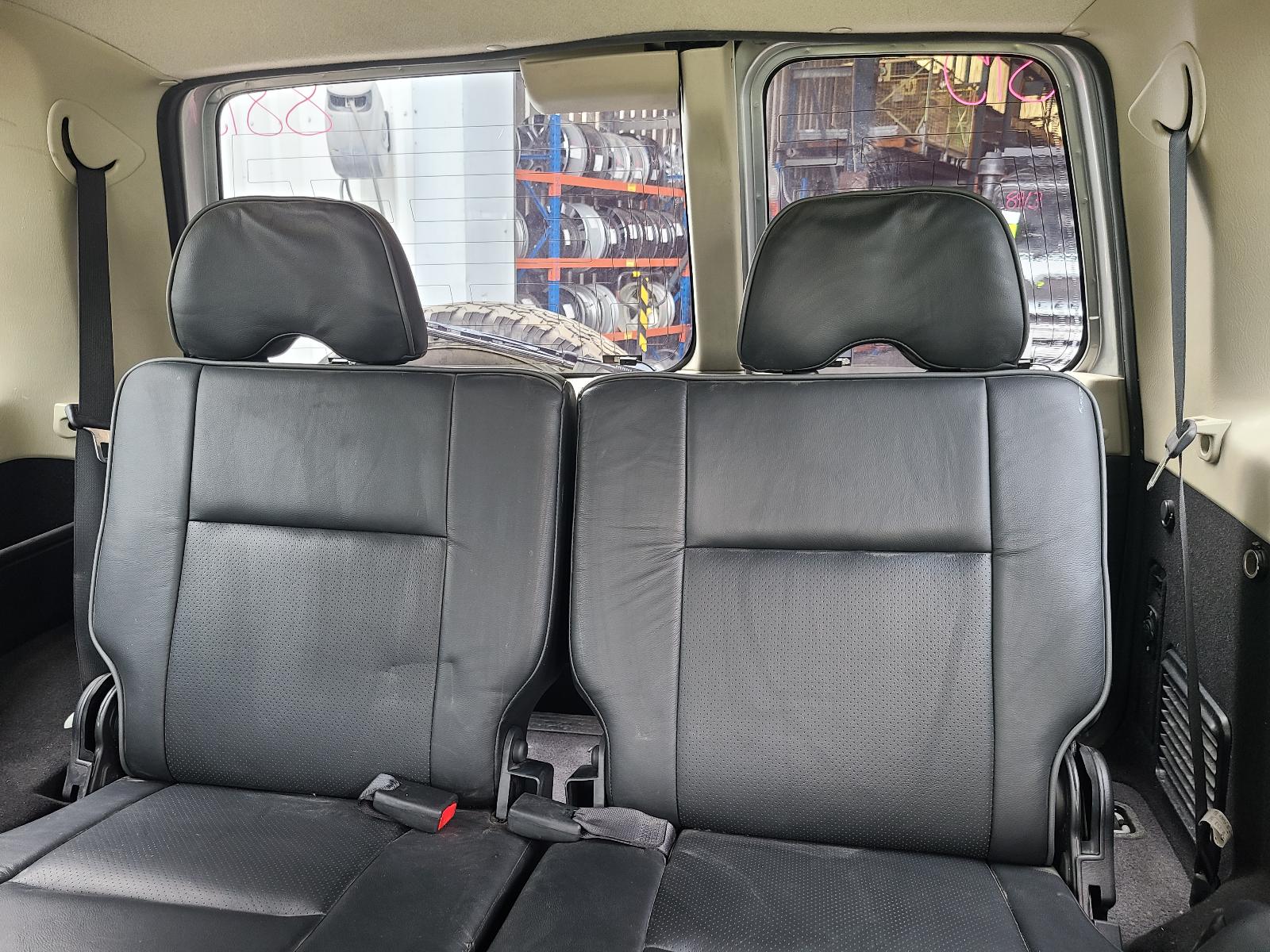 View Nissan Patrol 2011 4 Door Station Wagon