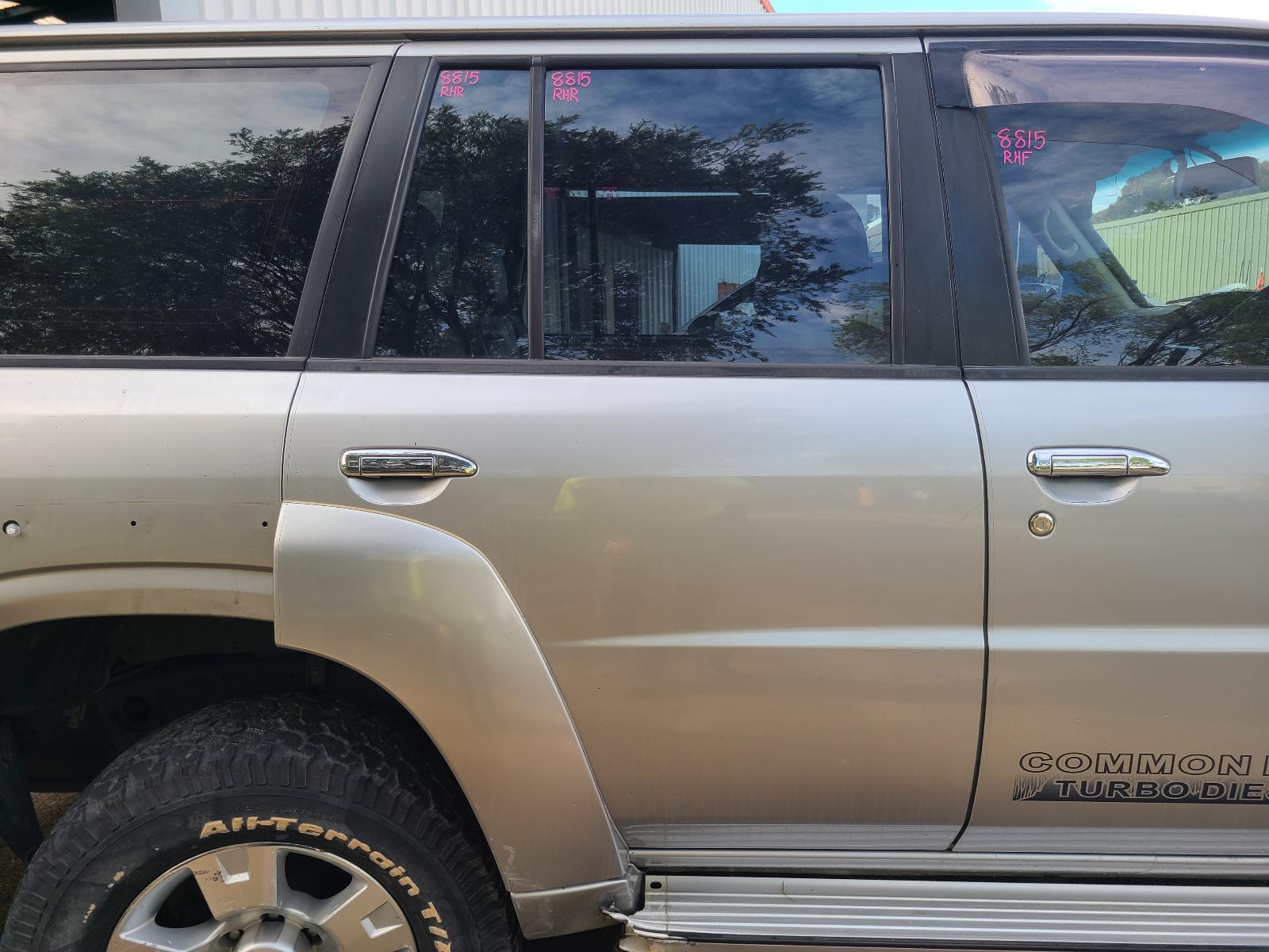 View Nissan Patrol 2011 4 Door Station Wagon