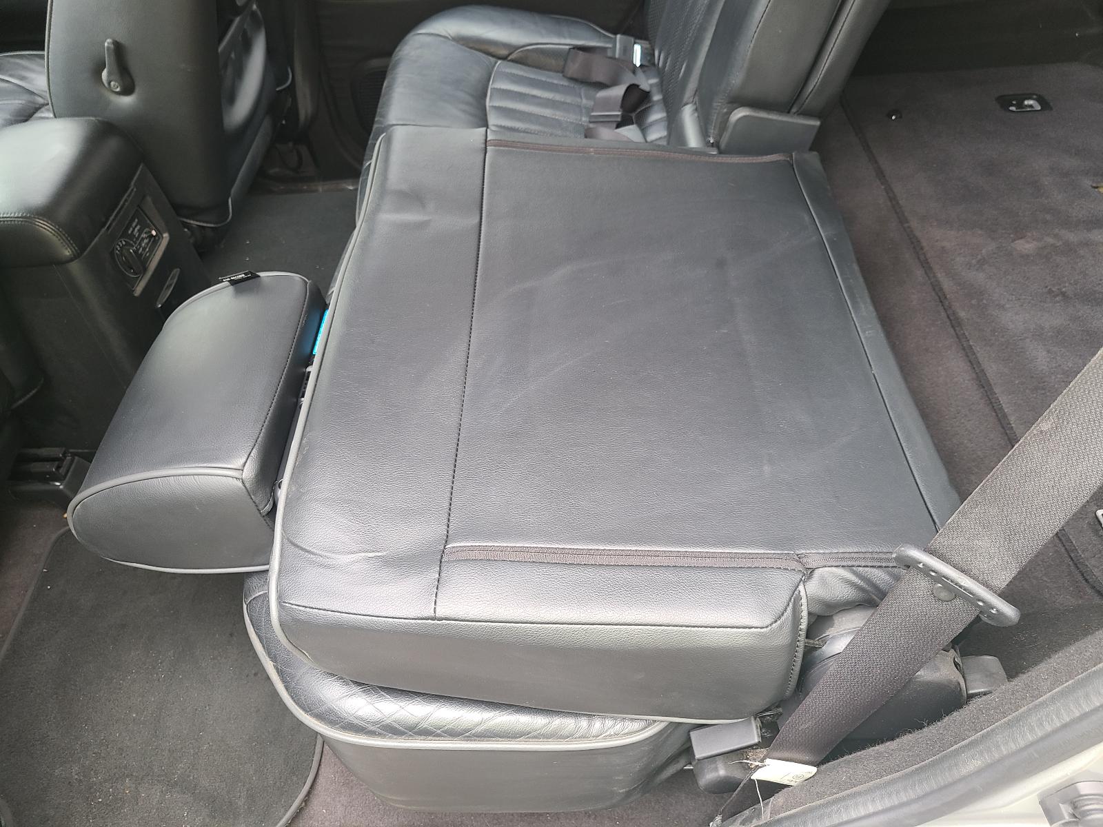 View Nissan Patrol 2011 4 Door Station Wagon