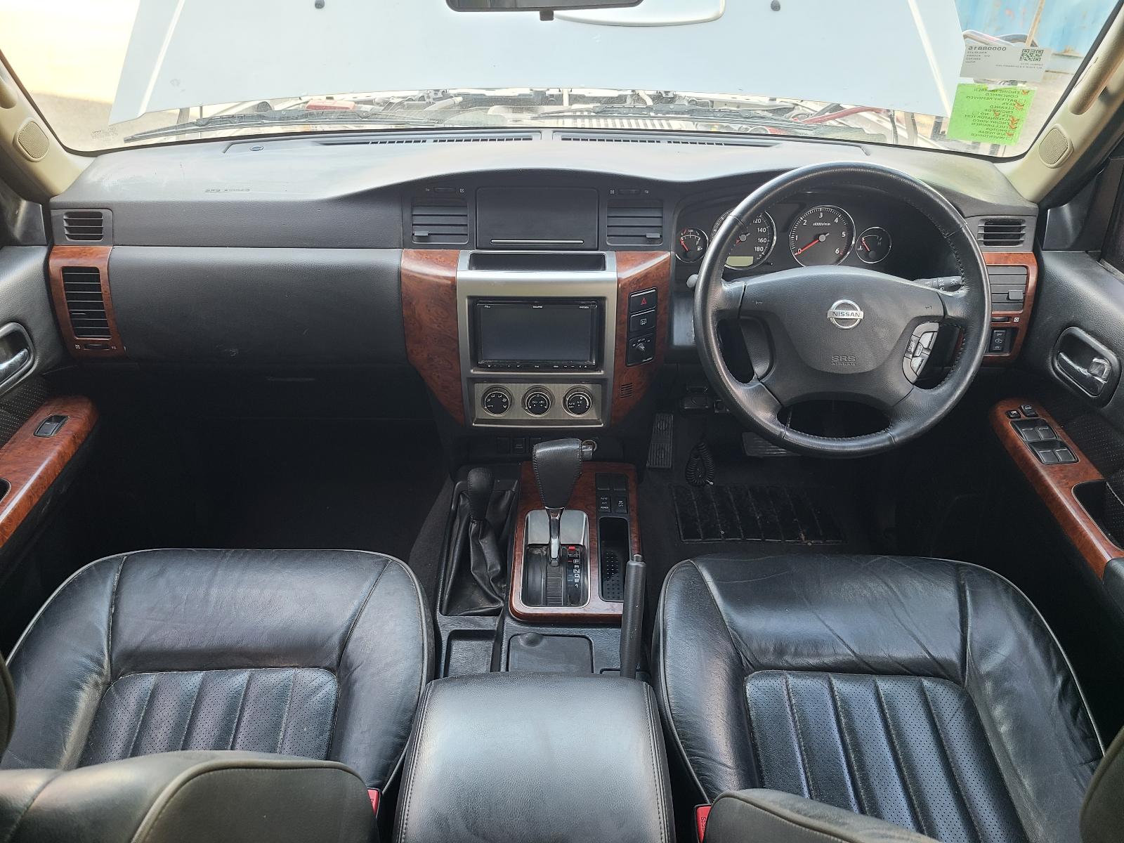 View Nissan Patrol 2011 4 Door Station Wagon