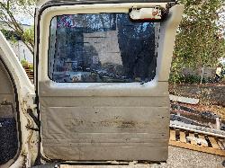 View Nissan Patrol 2003 4 Door Station Wagon